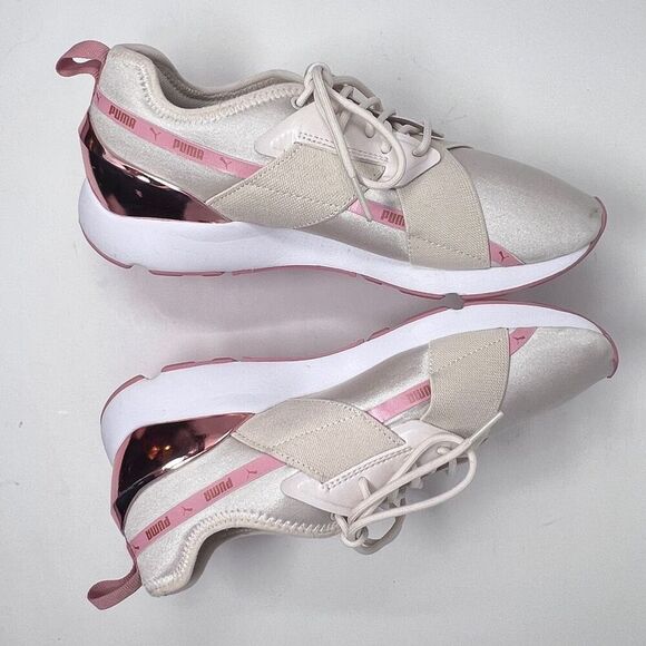 Puma Sneakers - White with Pink Accents - Women’s Size 10 - Excellent Preowned C - Picture 3 of 10
